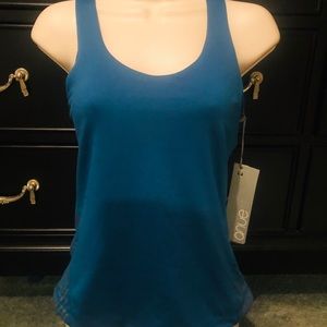 Onue racerback work out tank